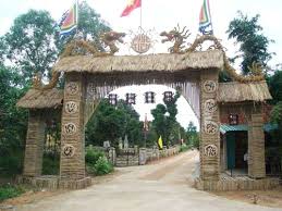 Phuoc Tich Ancient Village